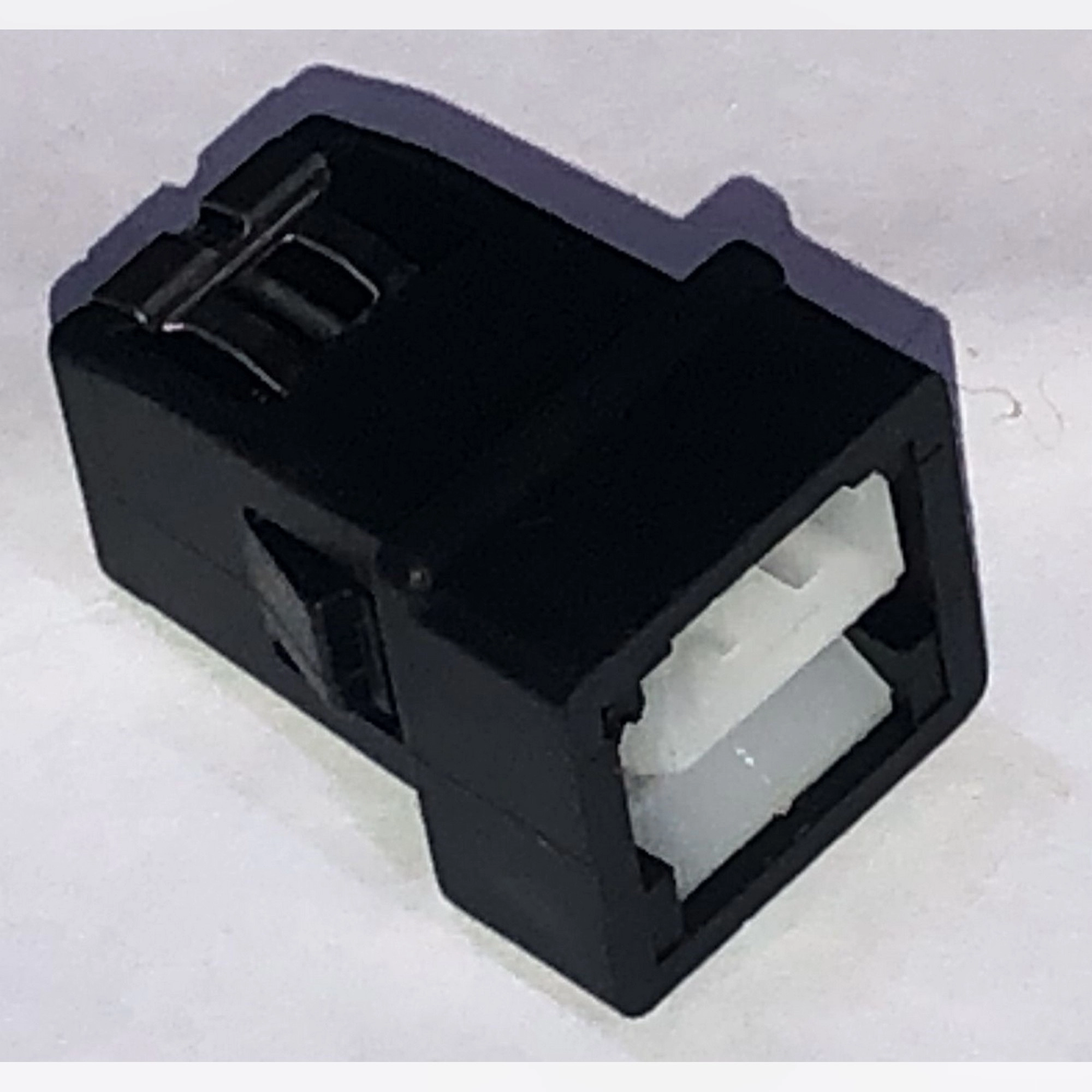 ARORA LEADER TORPİDO KAPAĞI İÇ KİLİDİ #LEADER 125 - 097